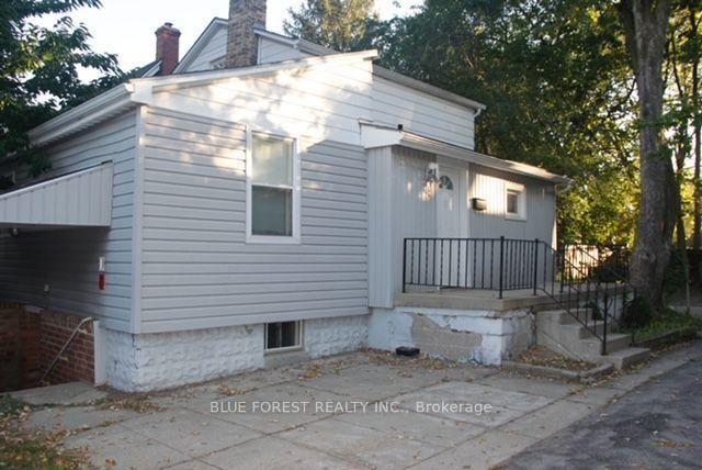 Photo 3 of 4 Henry Street, London, East K — HOMEH