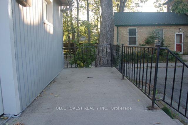 Photo 7 of 4 Henry Street, London, East K — HOMEH