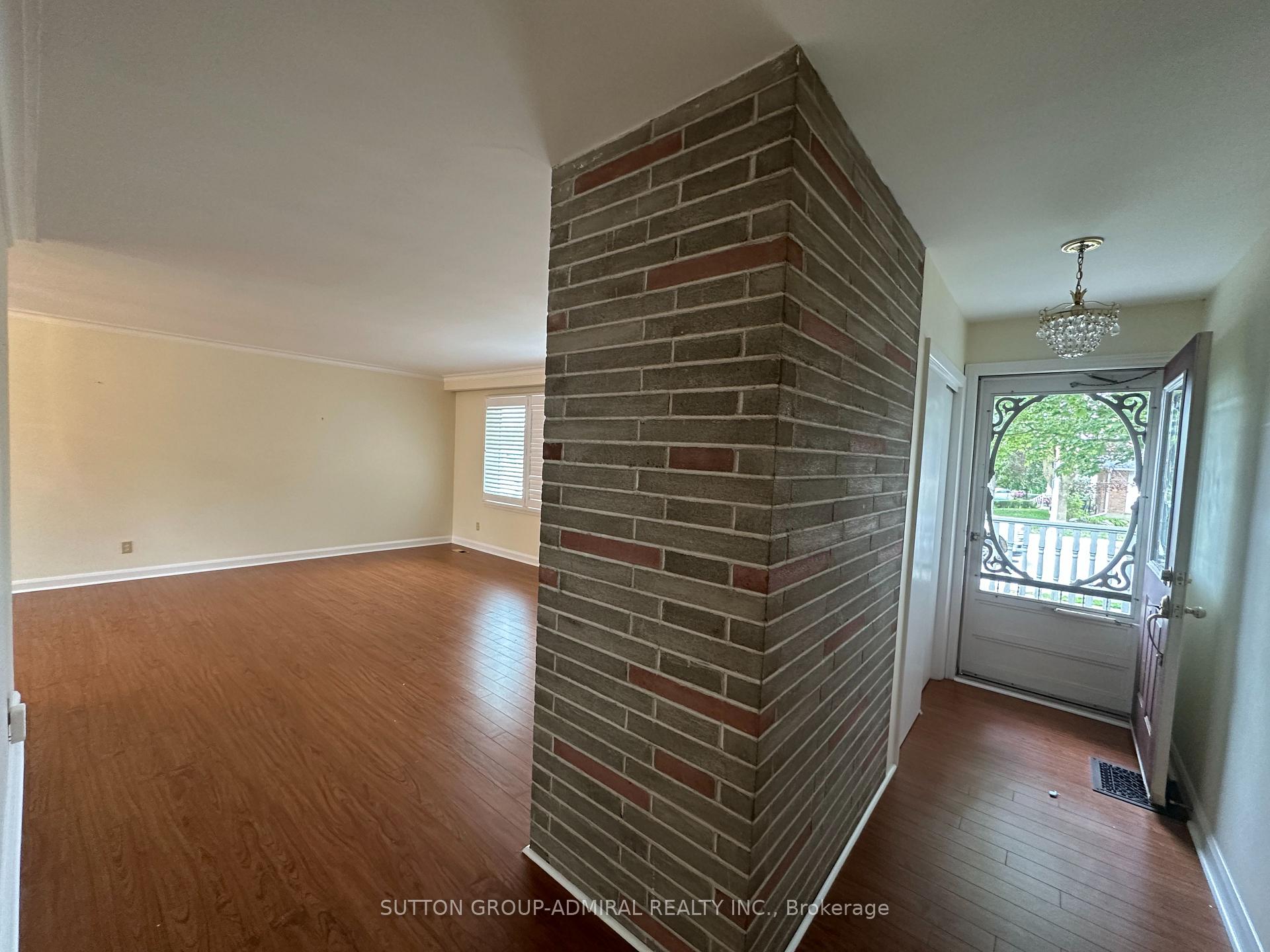 Photo 4 of 94 Queen Street S, New Tecumseth, Tottenham — HOMEH