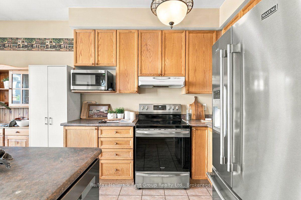Photo 15 of 120 Point Hope Place, Whitby, Port Whitby — HOMEH