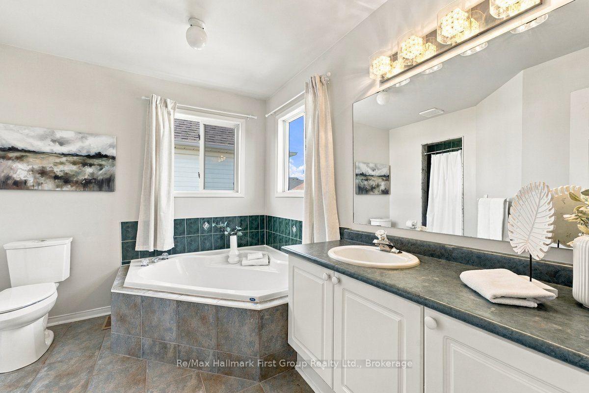 Photo 21 of 120 Point Hope Place, Whitby, Port Whitby — HOMEH