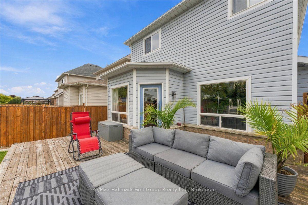 Photo 25 of 120 Point Hope Place, Whitby, Port Whitby — HOMEH