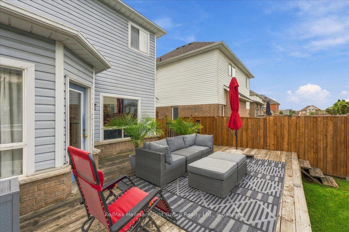 Photo 26 of 120 Point Hope Place, Whitby, Port Whitby — HOMEH