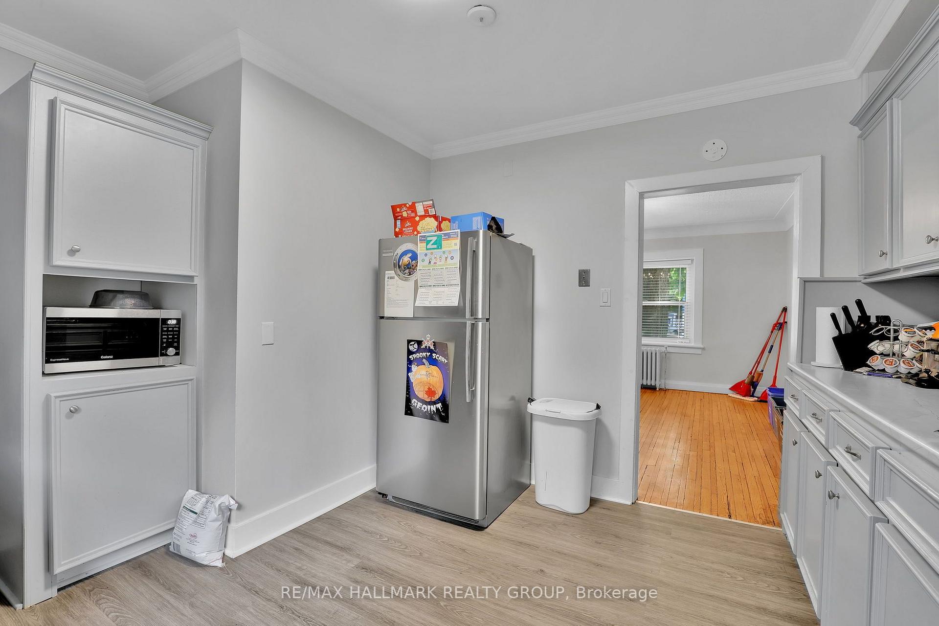 Photo 10 of 310 Mona Avenue, Ottawa, Vanier — HOMEH
