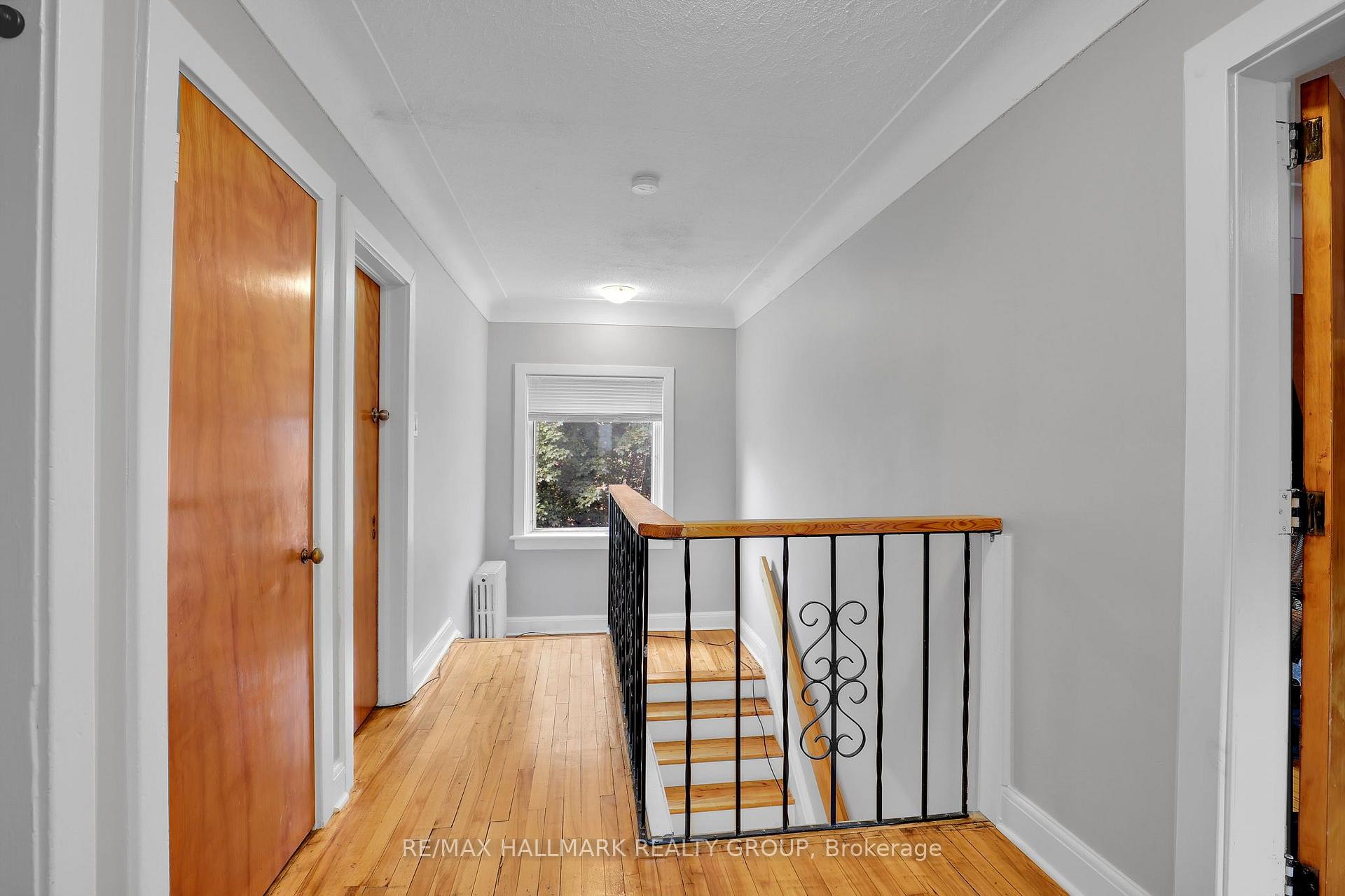 Photo 14 of 310 Mona Avenue, Ottawa, Vanier — HOMEH
