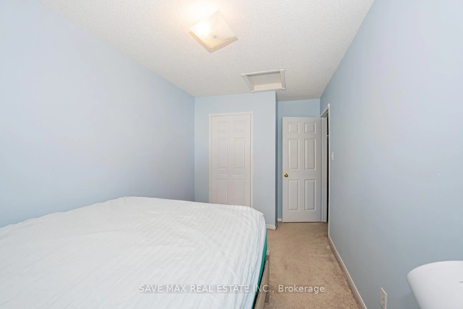 Photo 16 of Unit 20, 455 Apache Court, Mississauga, Hurontario — HOMEH