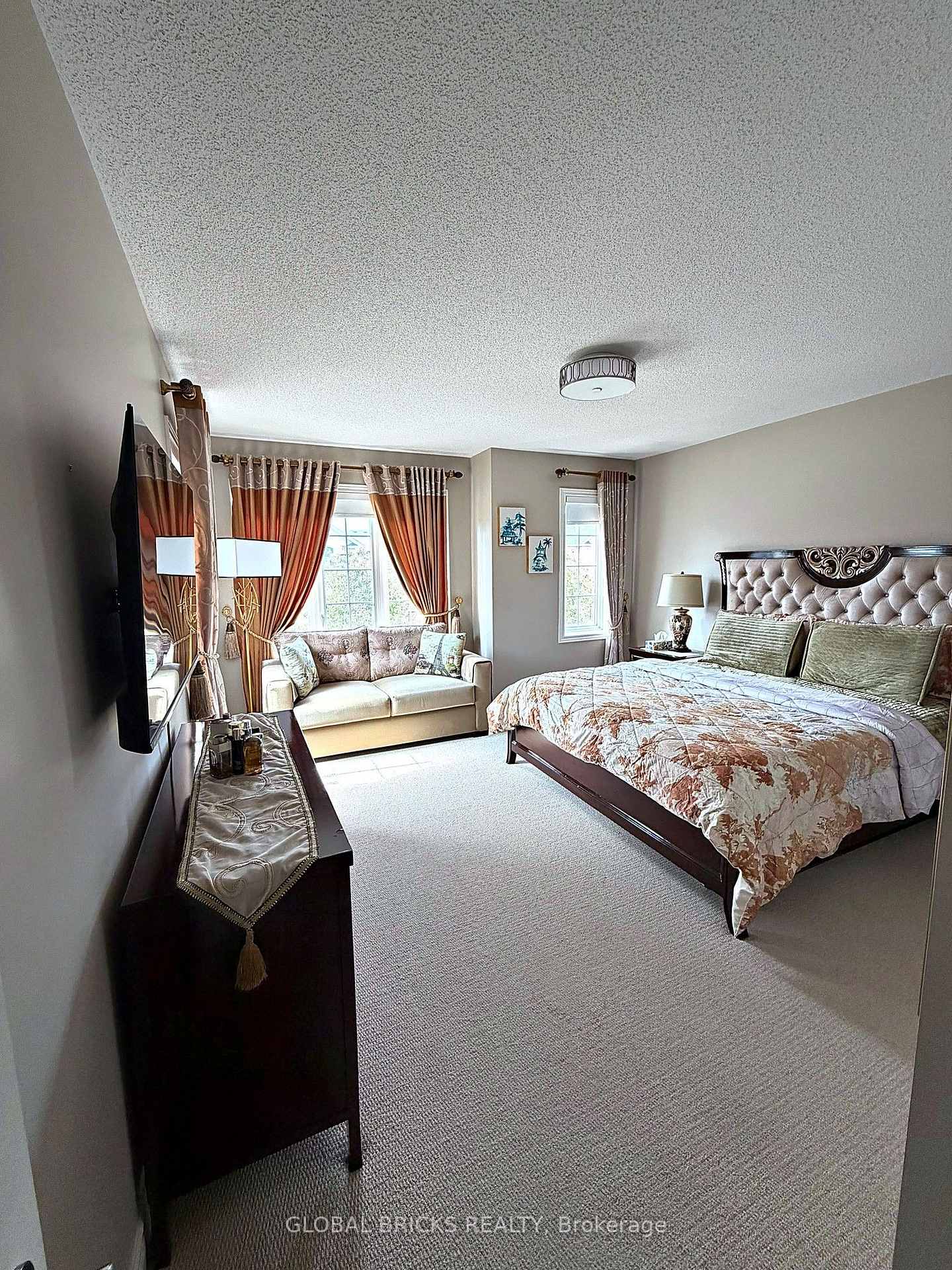 Photo 7 of 4672 Tassie Road, Burlington, Alton — HOMEH