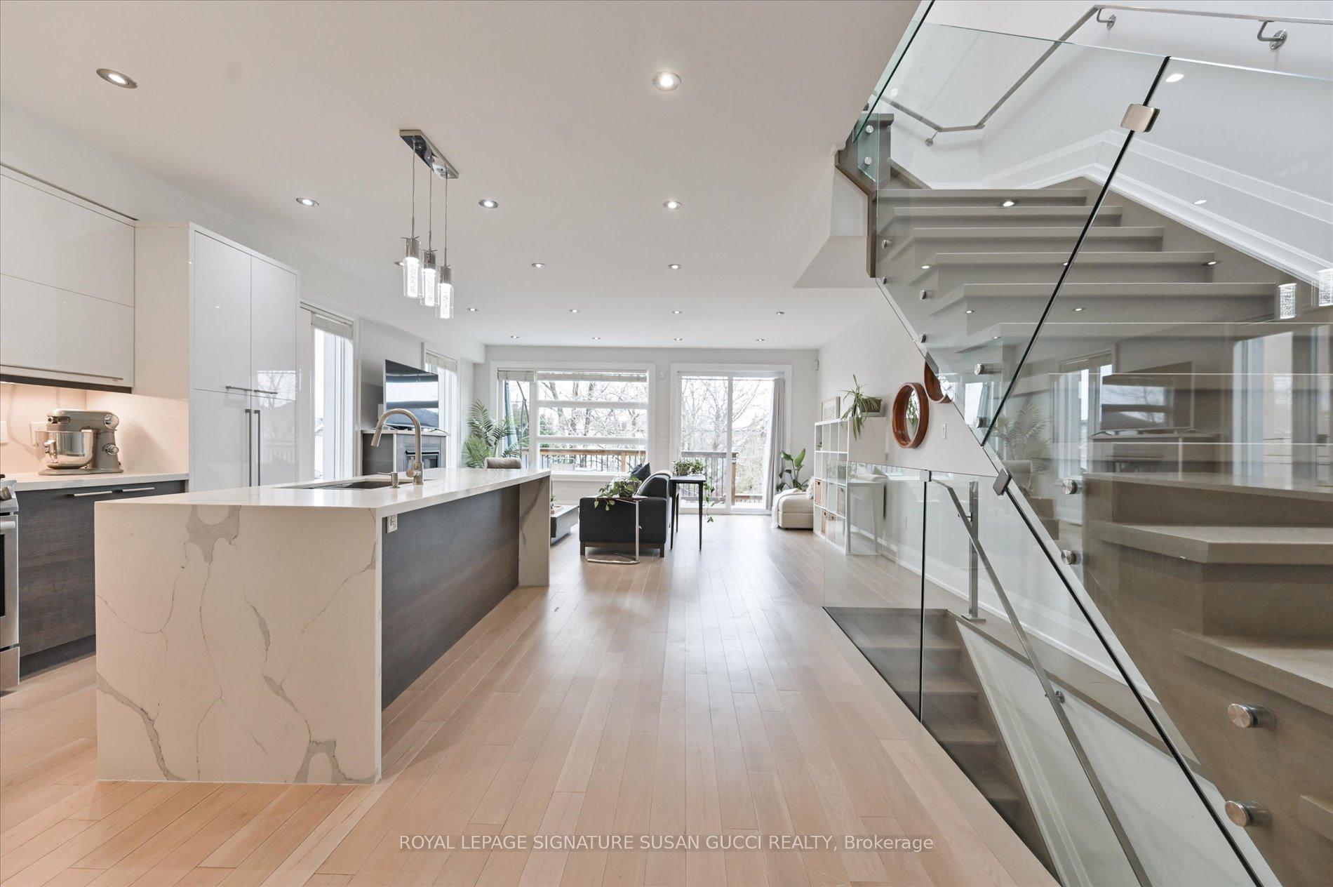 Photo 12 of 69 Holmstead Avenue, Toronto, O'Connor-Parkview — HOMEH