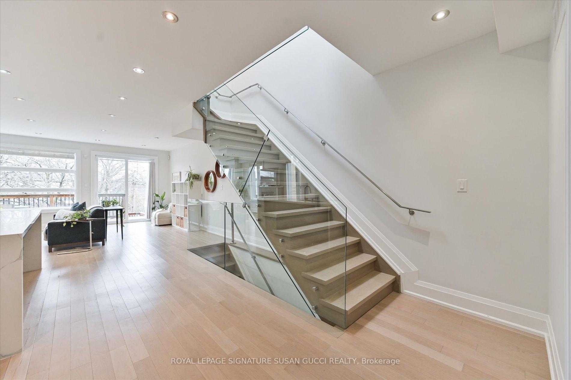 Photo 25 of 69 Holmstead Avenue, Toronto, O'Connor-Parkview — HOMEH