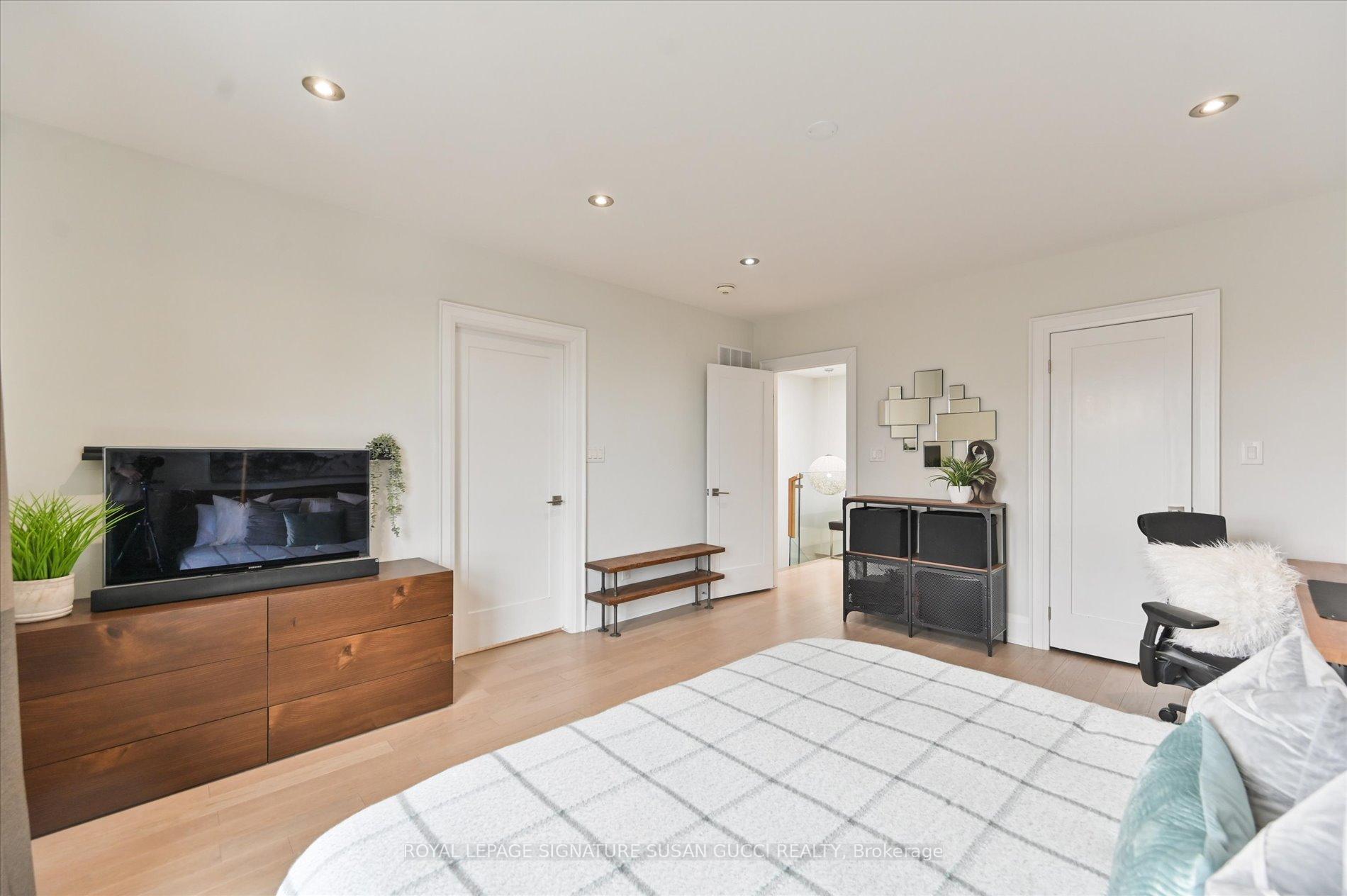 Photo 30 of 69 Holmstead Avenue, Toronto, O'Connor-Parkview — HOMEH