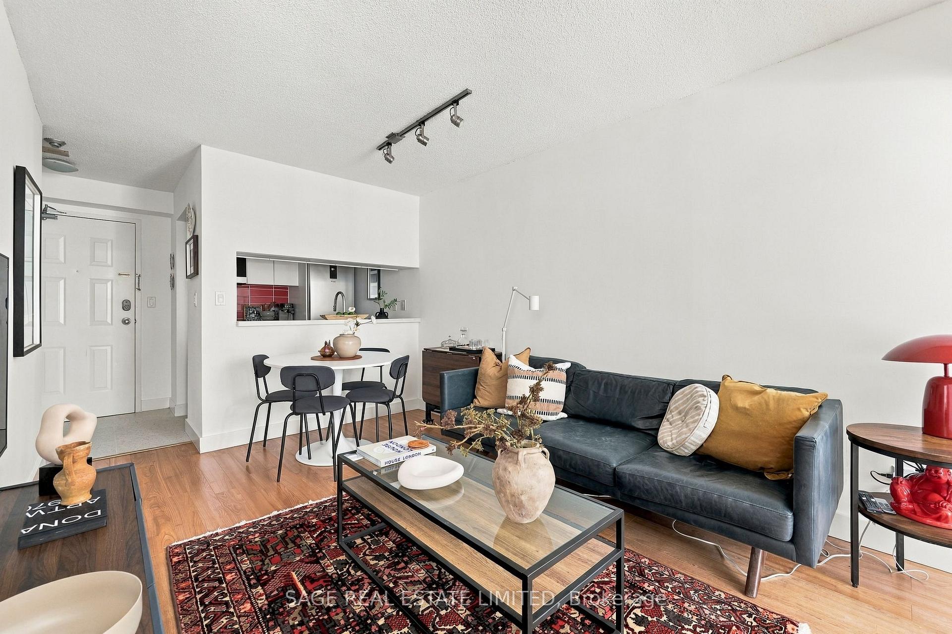 Photo 10 of Unit 313, 222 The Esplanade, Toronto, Waterfront Communities — HOMEH