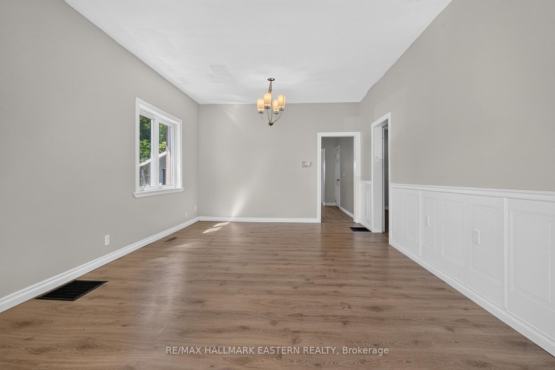 Photo 14 of 164 Prince Street, Peterborough, Town Ward 3 — HOMEH