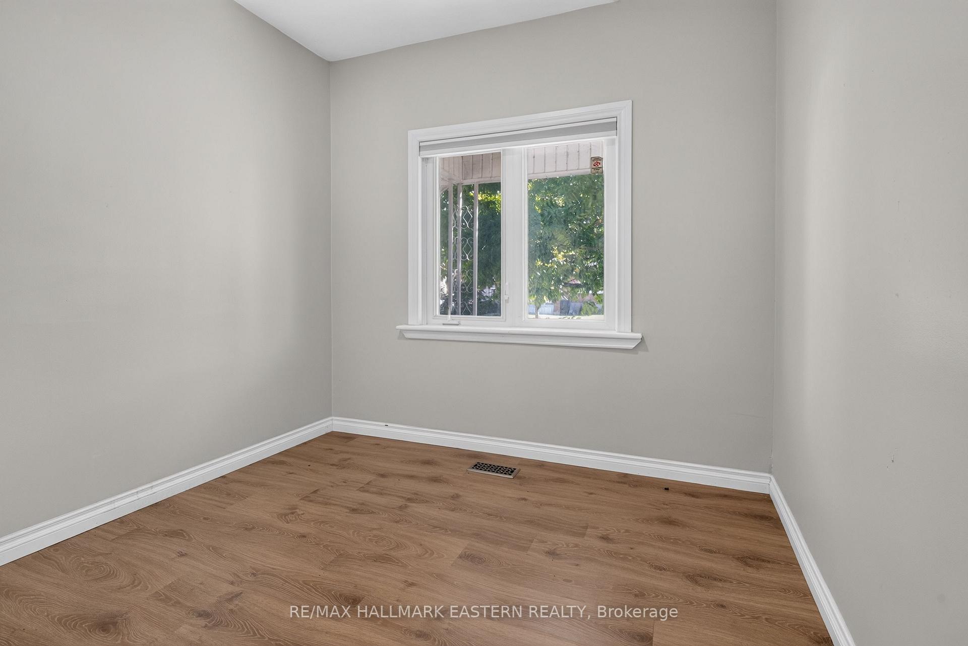 Photo 22 of 164 Prince Street, Peterborough, Town Ward 3 — HOMEH