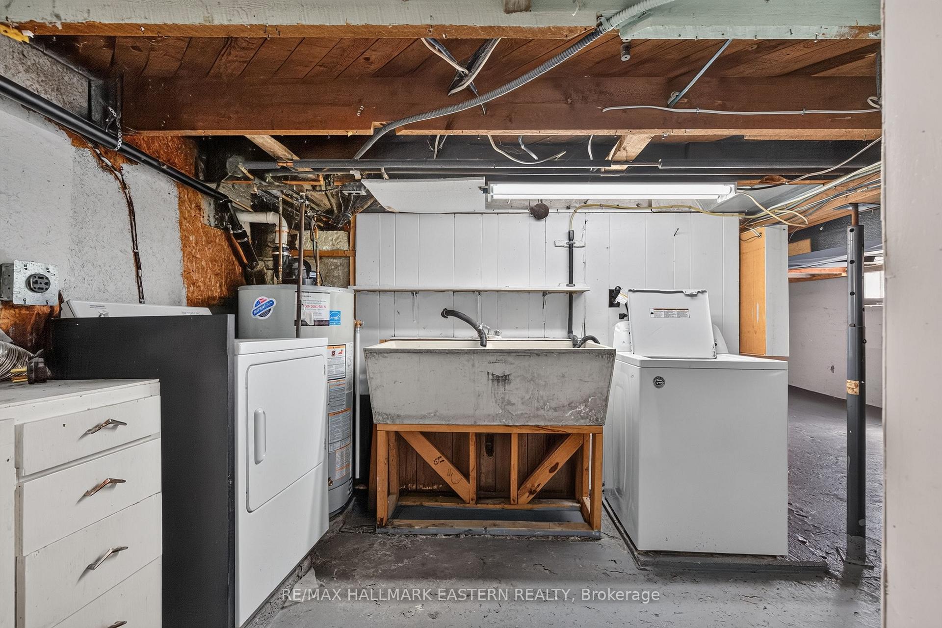 Photo 41 of 164 Prince Street, Peterborough, Town Ward 3 — HOMEH