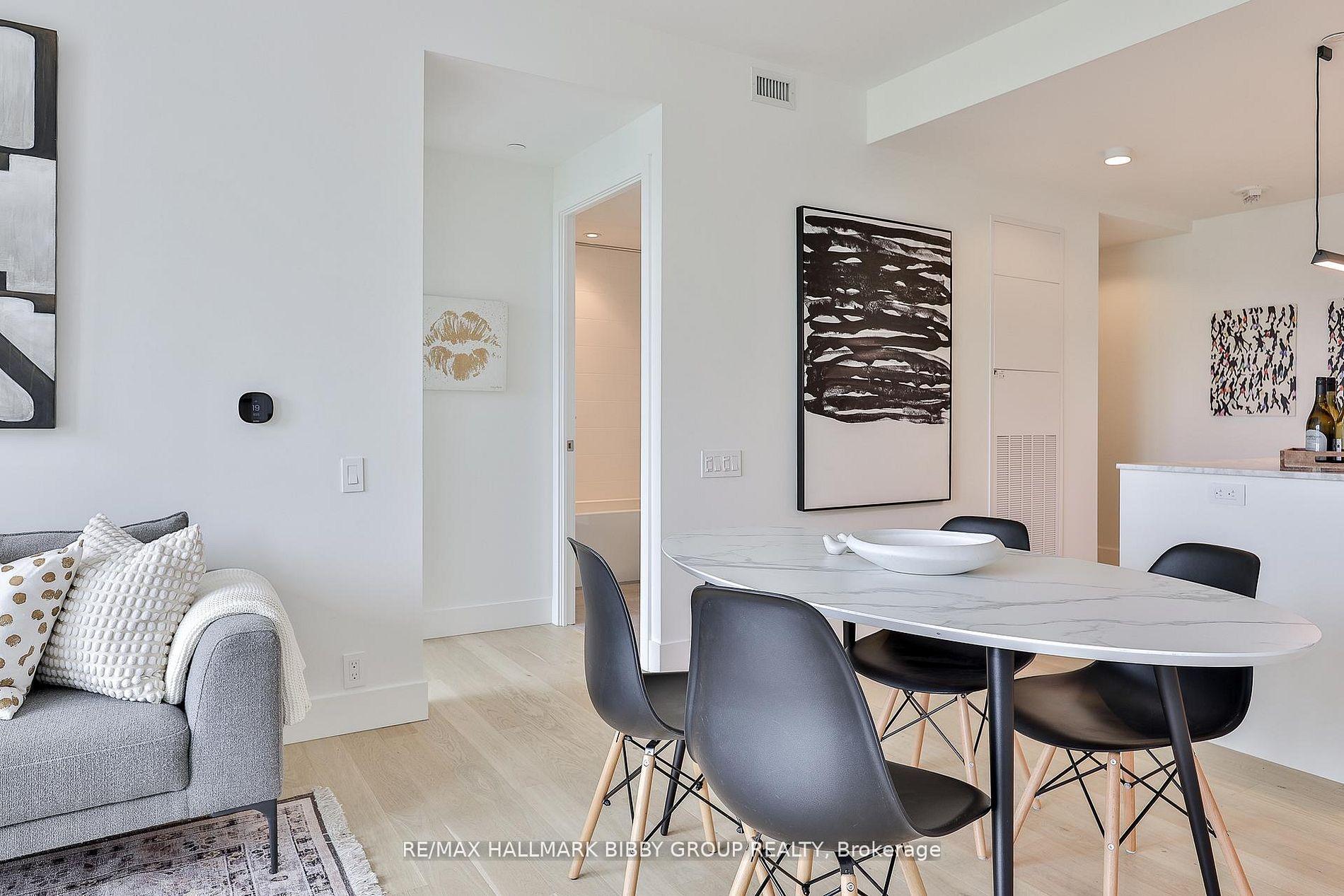 Photo 8 of Unit 409, 1414 Bayview Avenue, Toronto, Mount Pleasant East — HOMEH