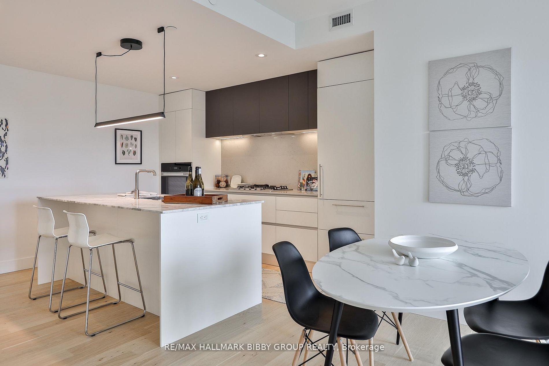 Photo 9 of Unit 409, 1414 Bayview Avenue, Toronto, Mount Pleasant East — HOMEH