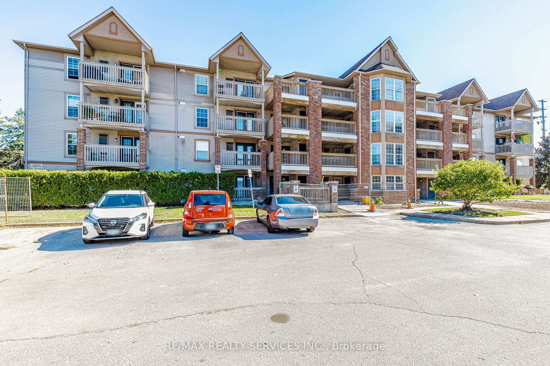 Photo of Unit 310, 4005 Kilmer Drive