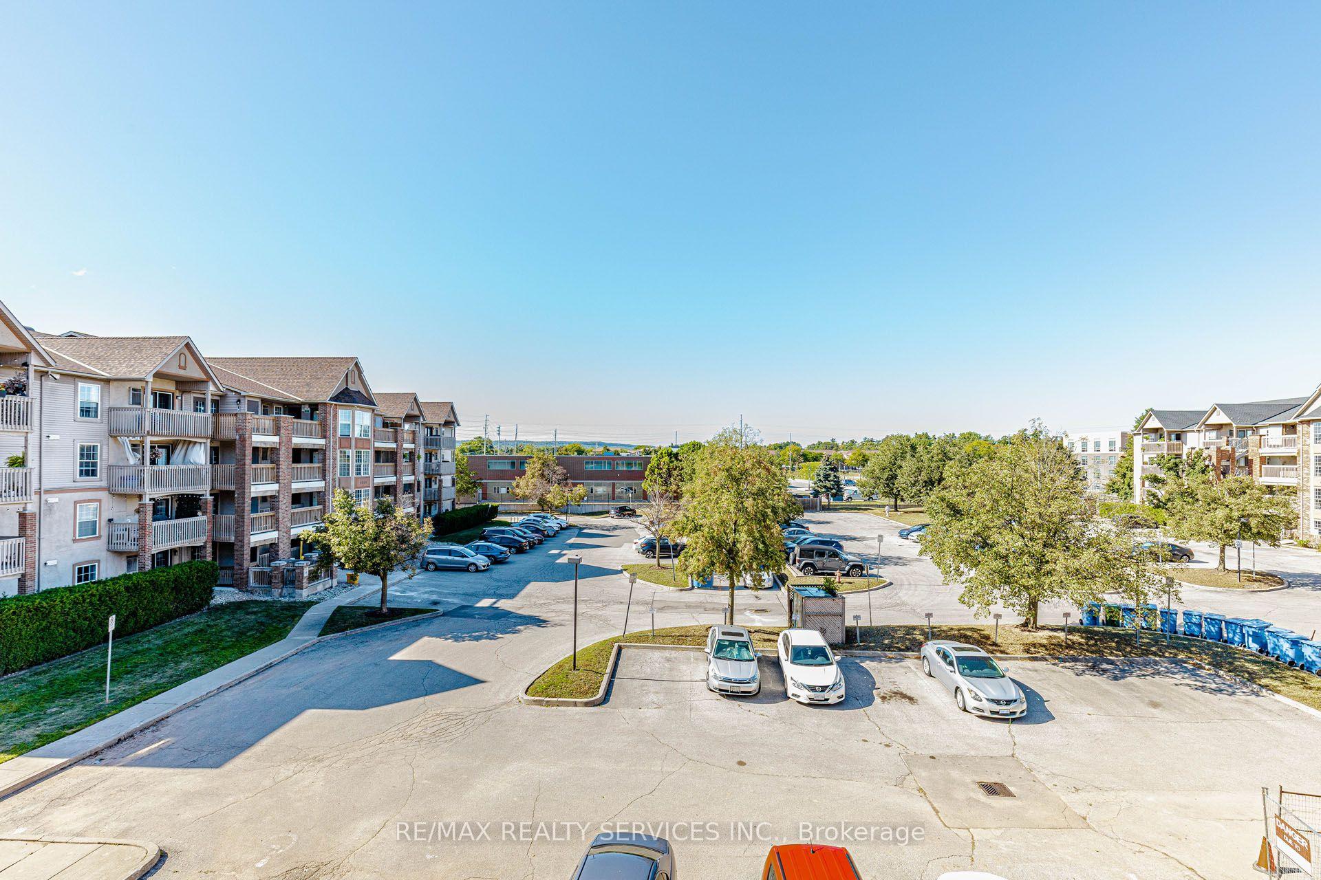 Photo 32 of Unit 310, 4005 Kilmer Drive, Burlington, Tansley — HOMEH