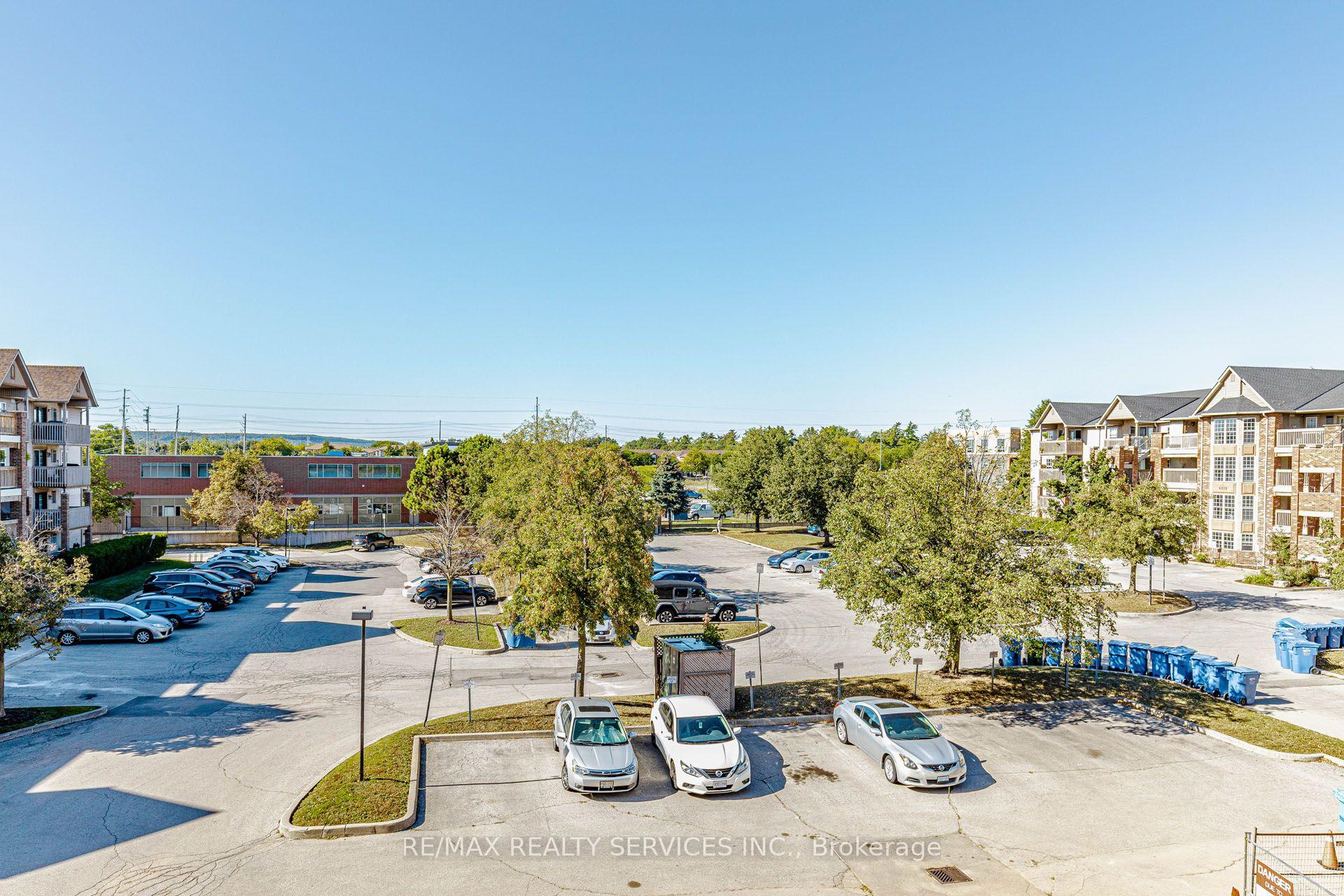 Photo 33 of Unit 310, 4005 Kilmer Drive, Burlington, Tansley — HOMEH