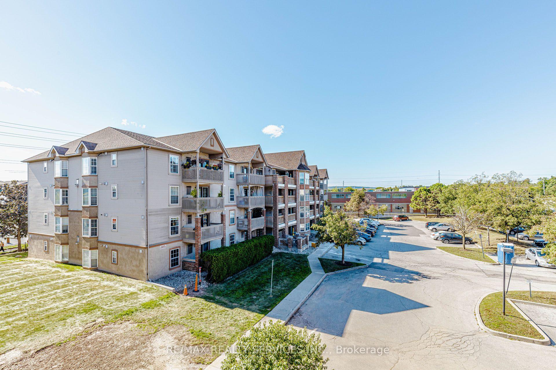 Photo 34 of Unit 310, 4005 Kilmer Drive, Burlington, Tansley — HOMEH