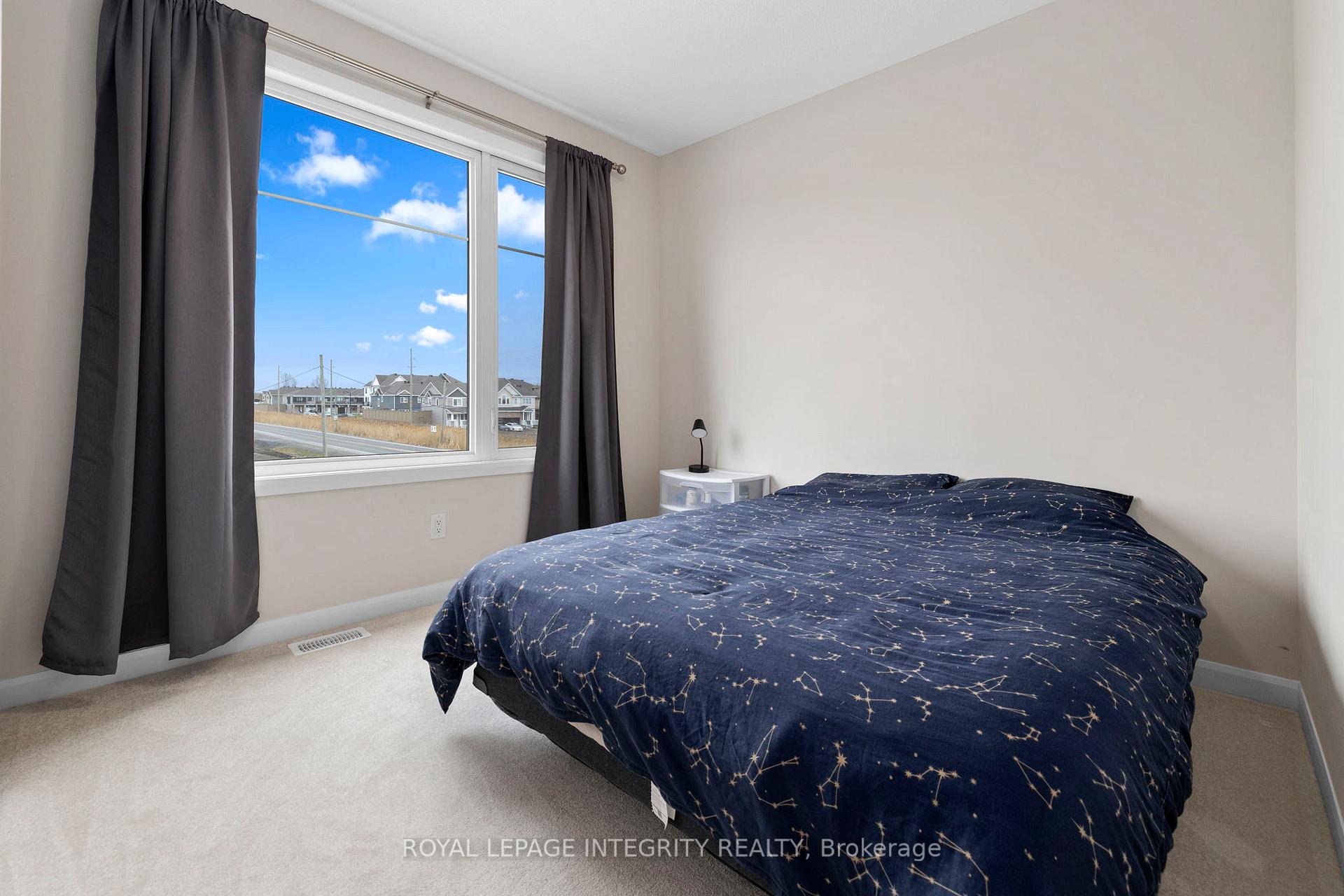Photo 10 of 142 Shallow Pond Place E, Ottawa, Avalon East — HOMEH