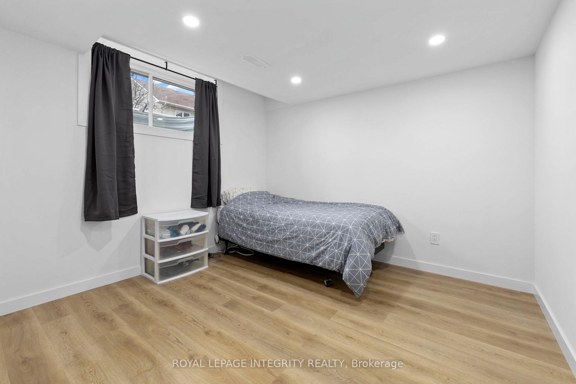 Photo 18 of 142 Shallow Pond Place E, Ottawa, Avalon East — HOMEH