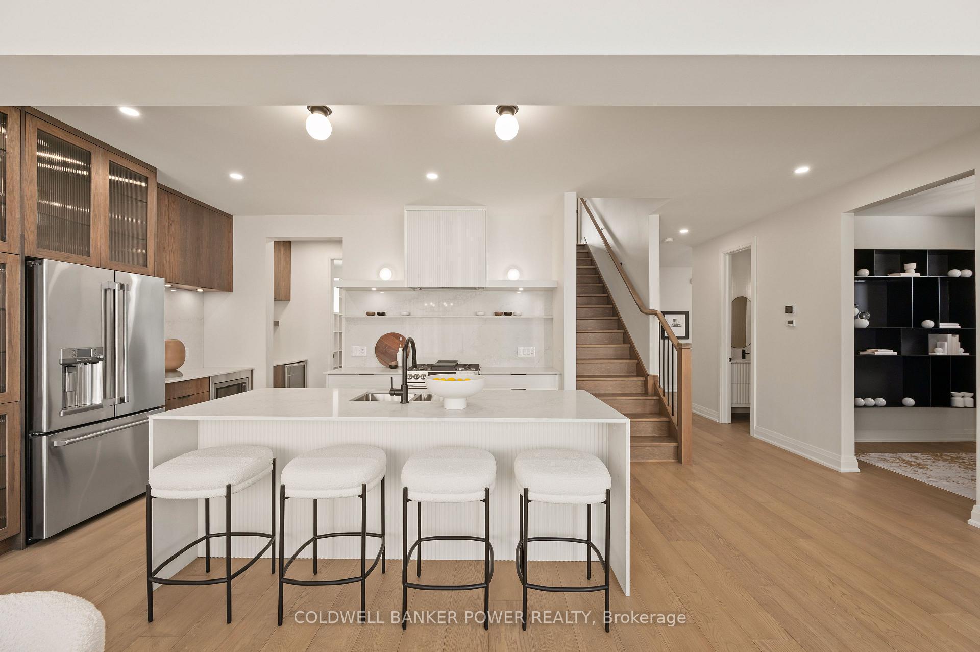 Photo 5 of 2140 Saddlerock Avenue, London, North S — HOMEH