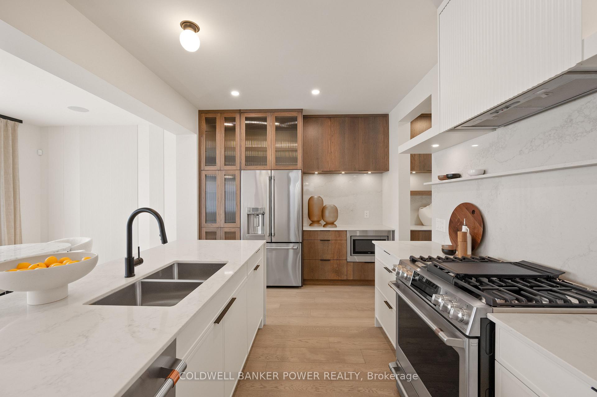 Photo 6 of 2140 Saddlerock Avenue, London, North S — HOMEH