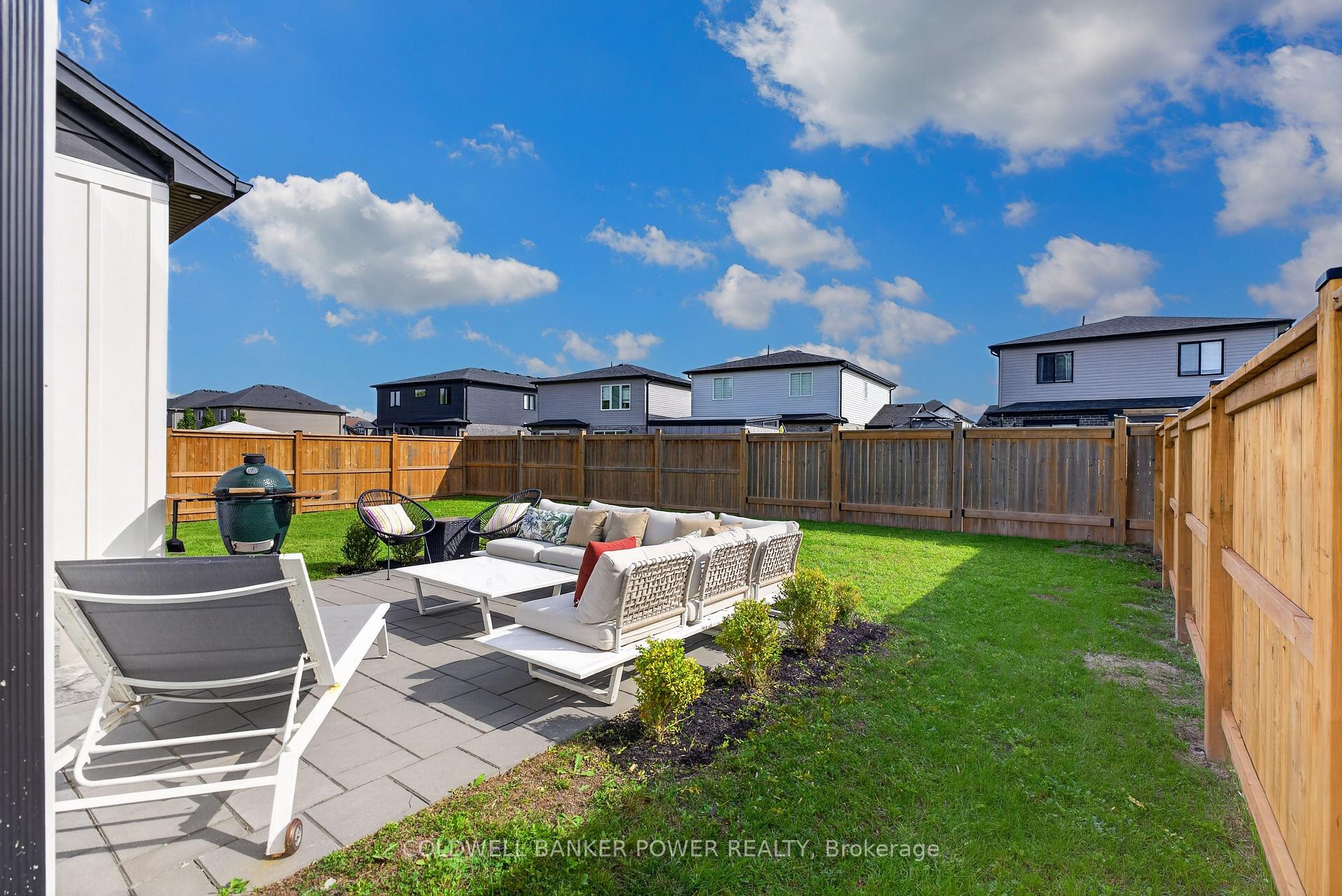 Photo 42 of 2140 Saddlerock Avenue, London, North S — HOMEH