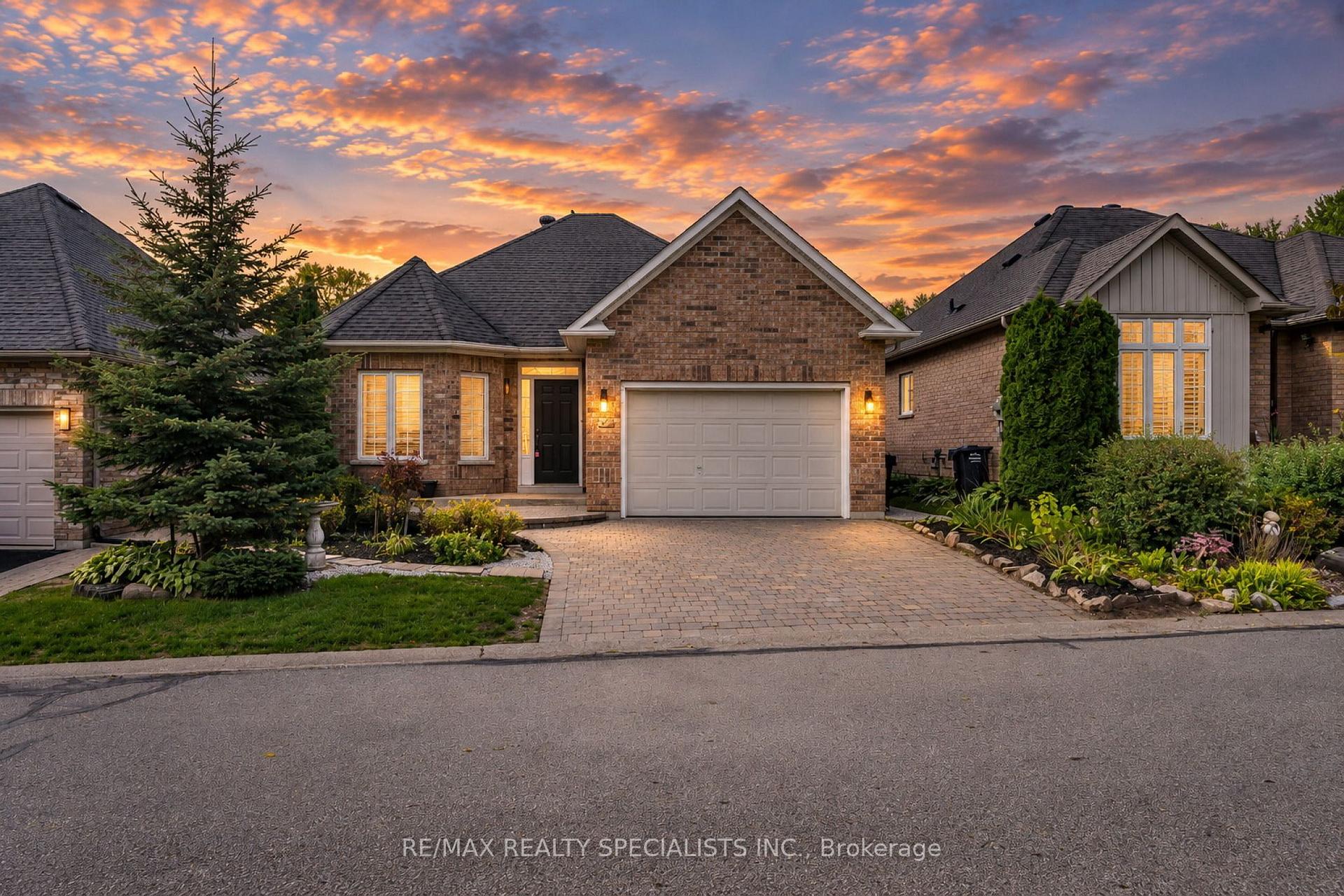 Photo 1 of 27 Nailsworth Crescent, Caledon, Caledon East — HOMEH