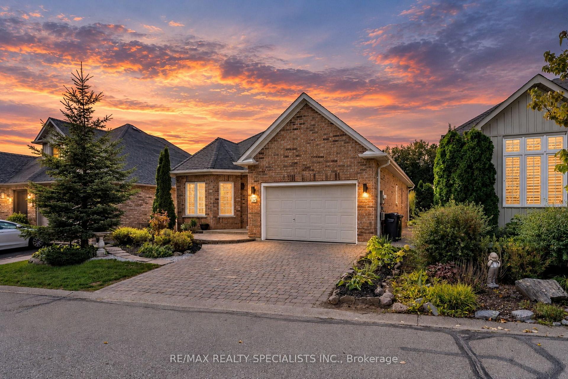 Photo 2 of 27 Nailsworth Crescent, Caledon, Caledon East — HOMEH