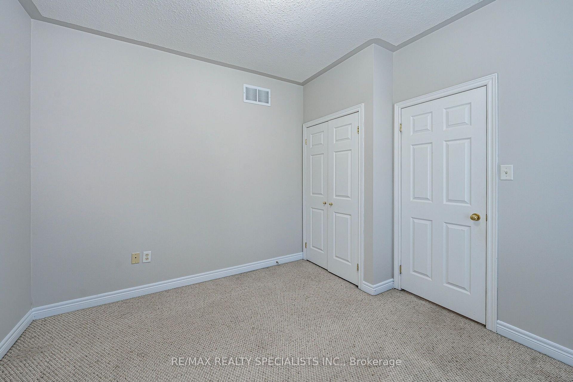 Photo 9 of 27 Nailsworth Crescent, Caledon, Caledon East — HOMEH