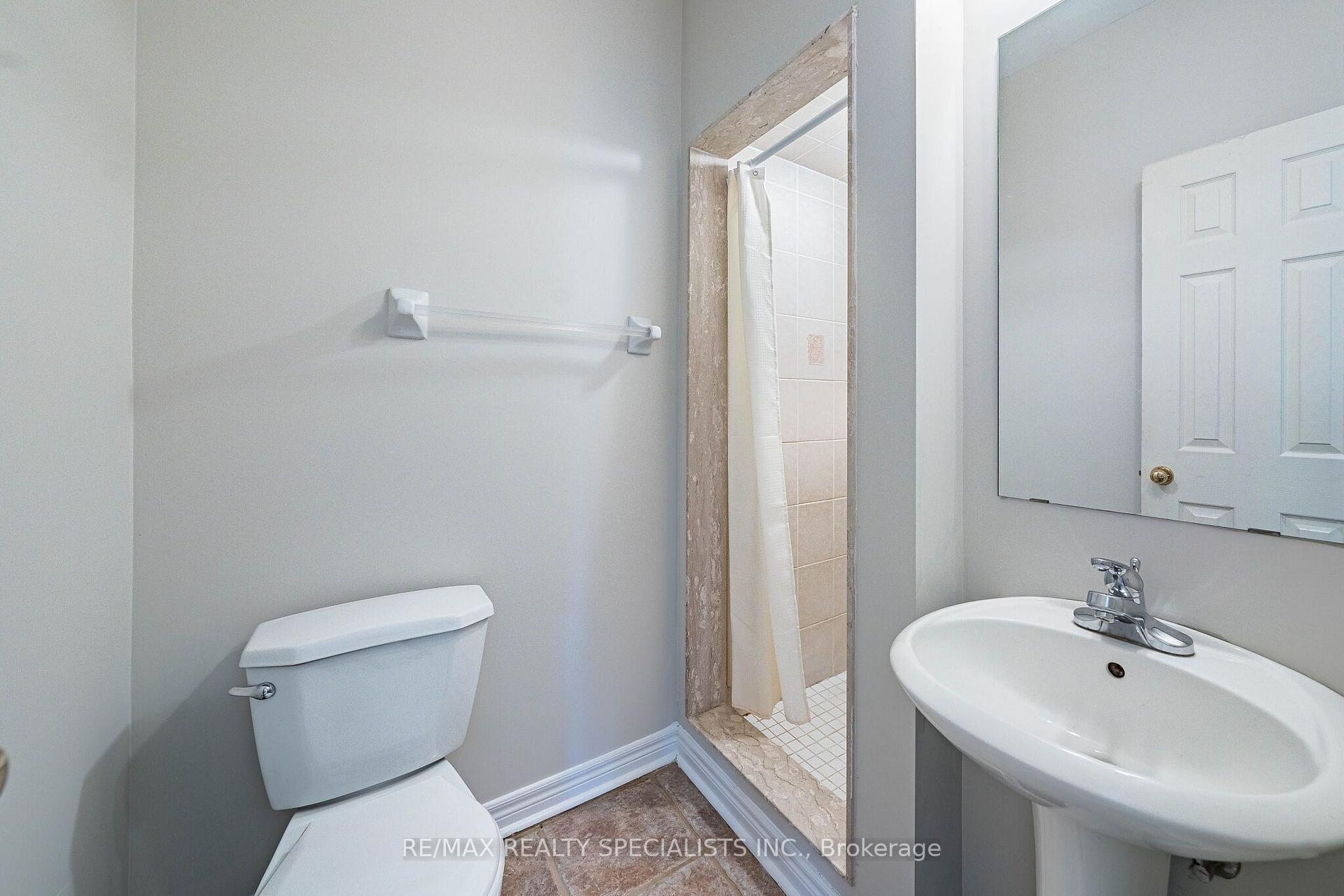 Photo 25 of 27 Nailsworth Crescent, Caledon, Caledon East — HOMEH