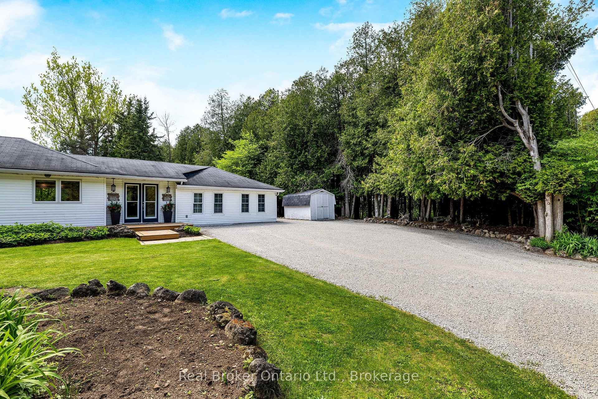 Photo 3 of 11170 Fifth Line, Milton, Rural Nassagaweya — HOMEH