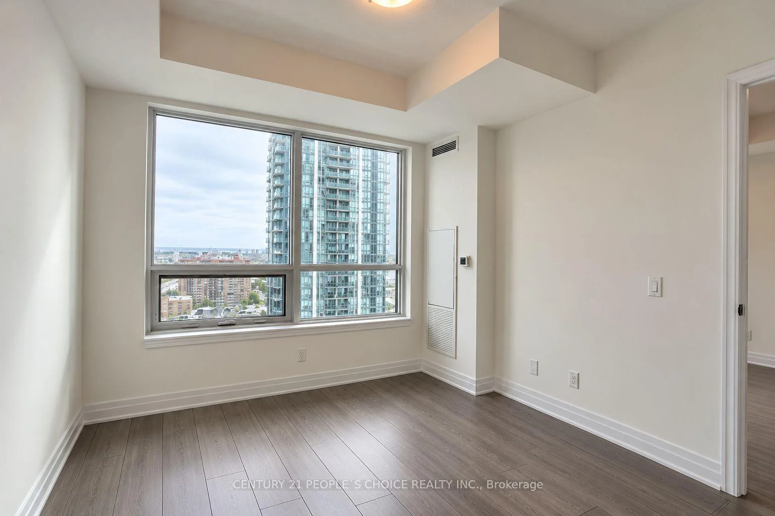 Photo 13 of Unit 1707, 30 Elm Drive W, Mississauga, Fairview — HOMEH