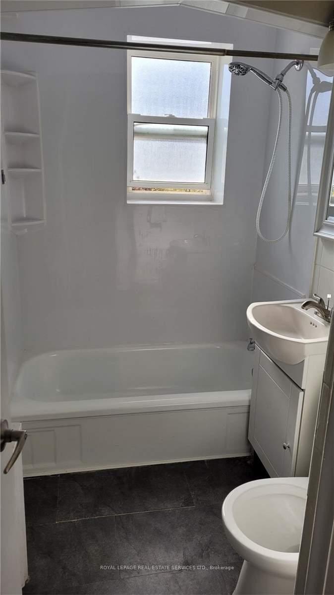 Photo 4 of Unit 102, 55A Long Branch Avenue, Etobicoke, Long Branch — HOMEH