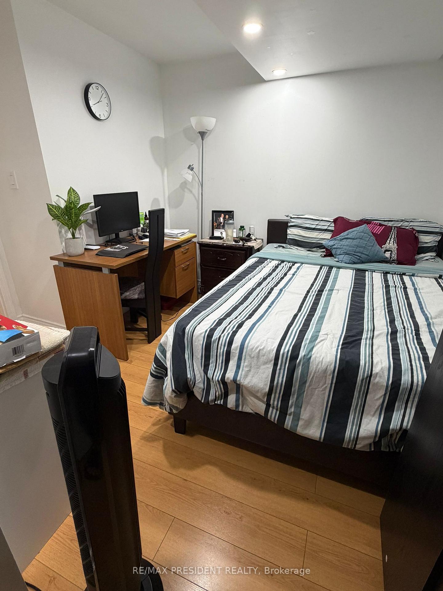 Photo 15 of 214 Blair Creek Drive, Kitchener, Doon South — HOMEH