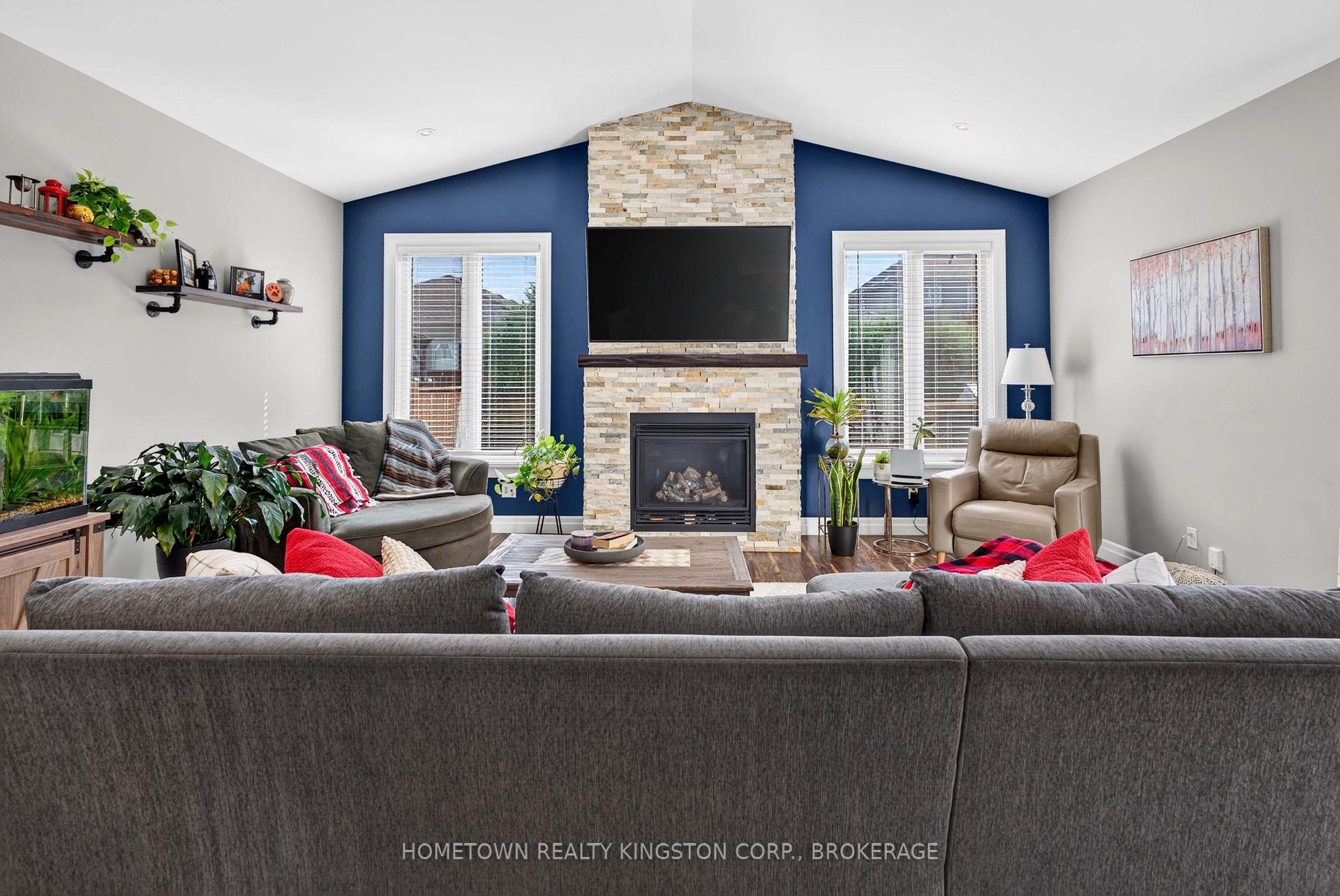 Photo 9 of 1505 Clover Street, Kingston, City Northwest — HOMEH