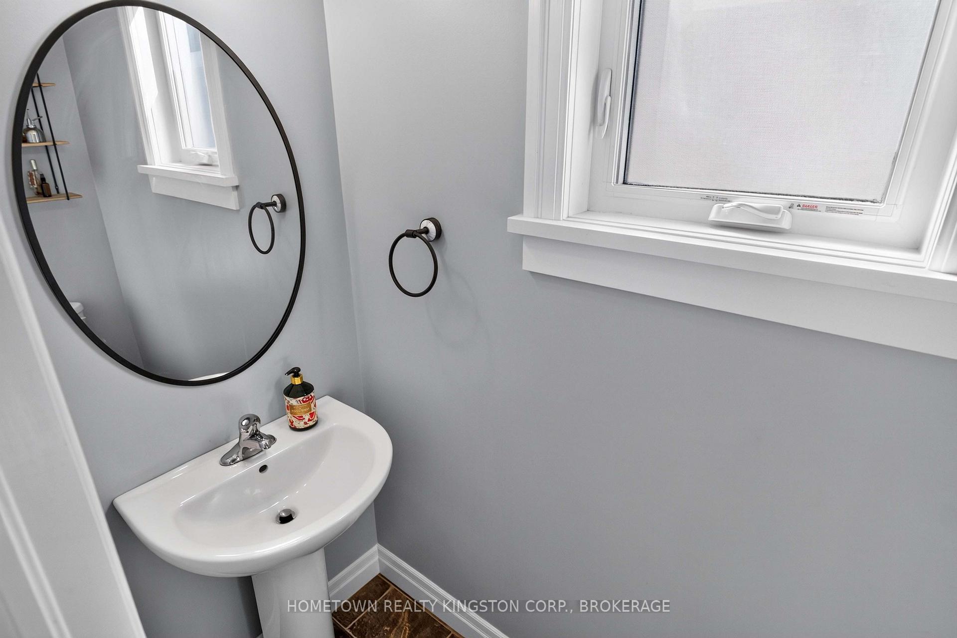 Photo 12 of 1505 Clover Street, Kingston, City Northwest — HOMEH
