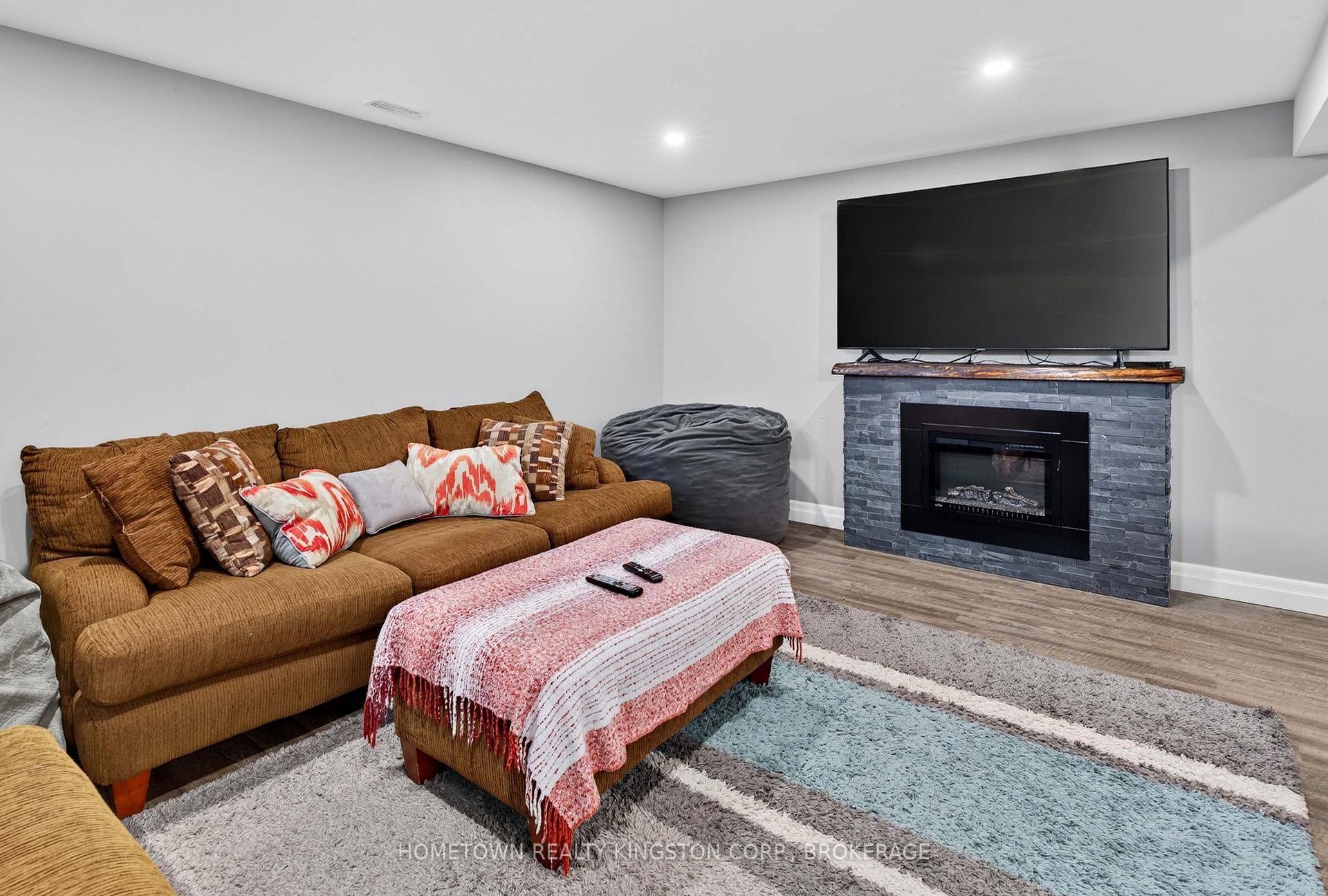 Photo 26 of 1505 Clover Street, Kingston, City Northwest — HOMEH
