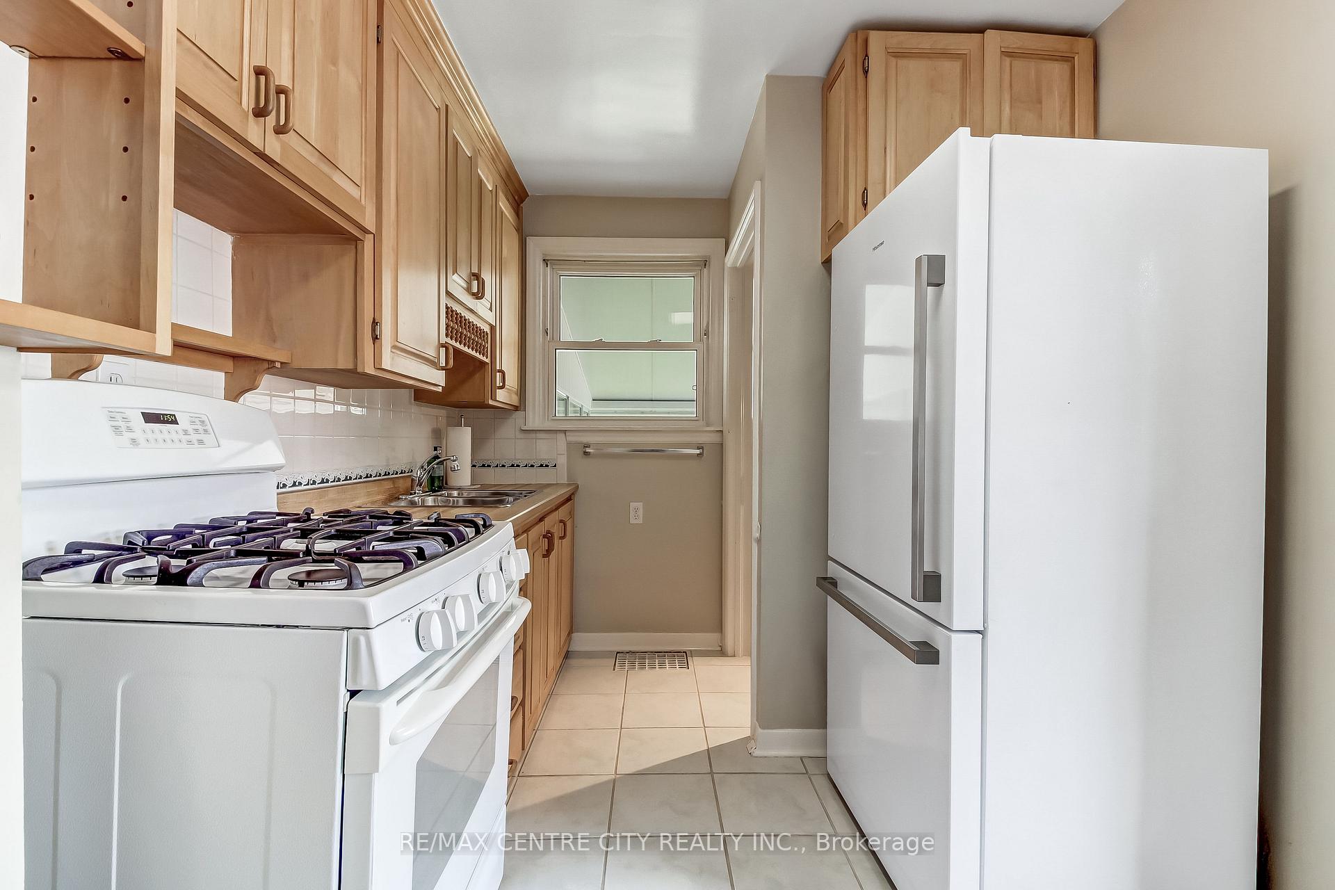 Photo 7 of 51 Stevenson Avenue, London, East N — HOMEH