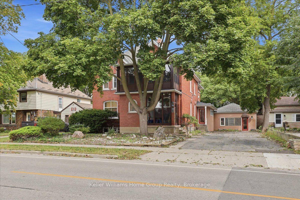 Photo 2 of 401 Laurel Street, Cambridge, Preston Centre — HOMEH