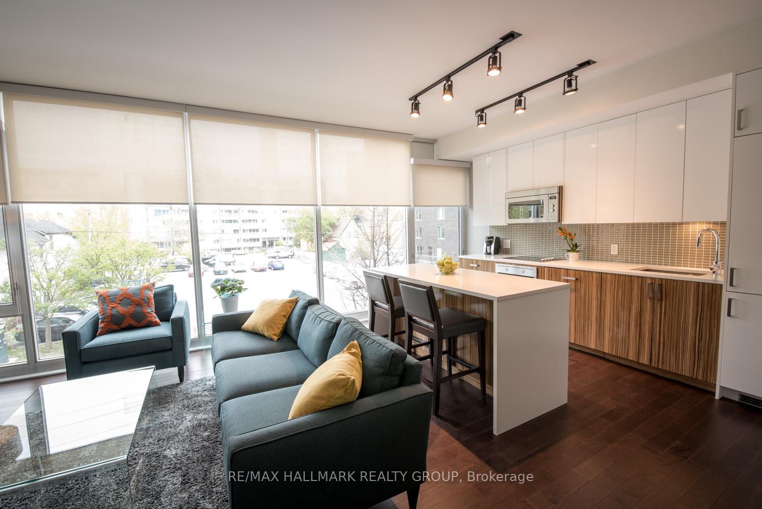 Photo 9 of Unit 201, 300 Lisgar Street, Ottawa, Ottawa Centre — HOMEH