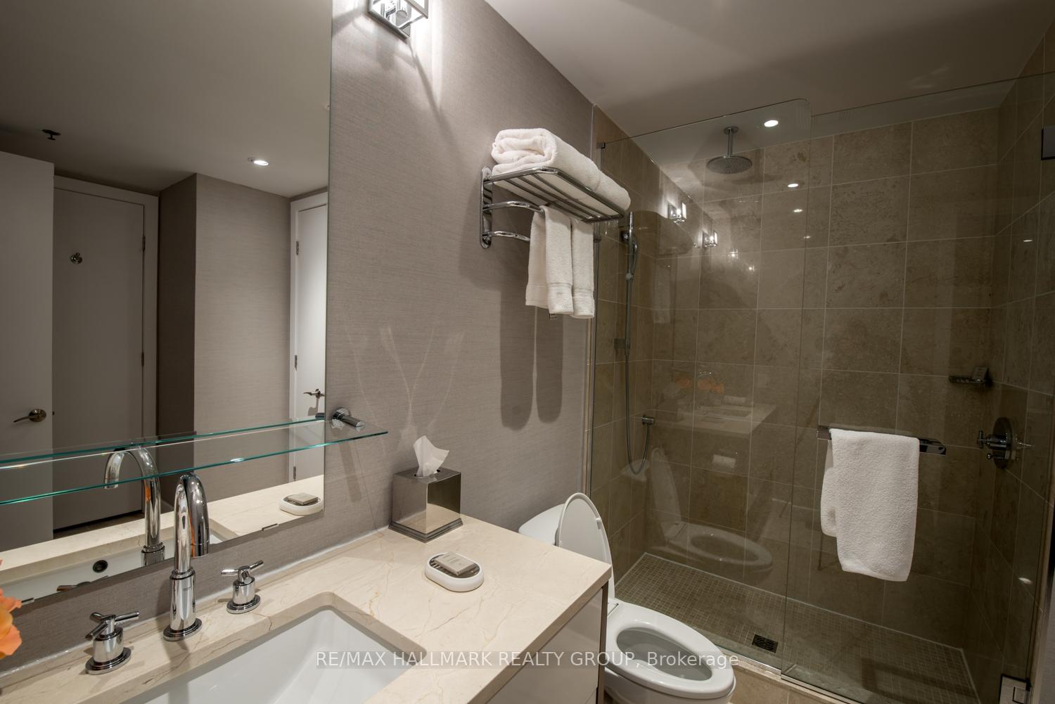 Photo 18 of Unit 201, 300 Lisgar Street, Ottawa, Ottawa Centre — HOMEH