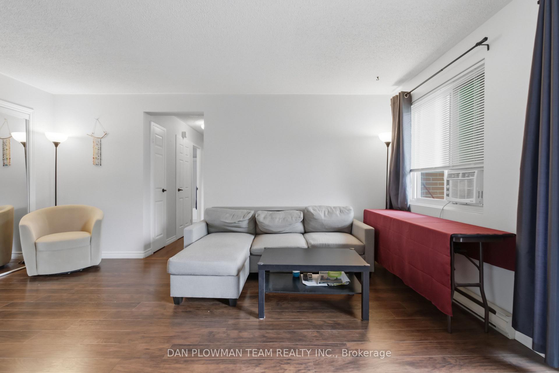Photo 9 of Unit 204, 131 Taunton Road E, Oshawa, Centennial — HOMEH