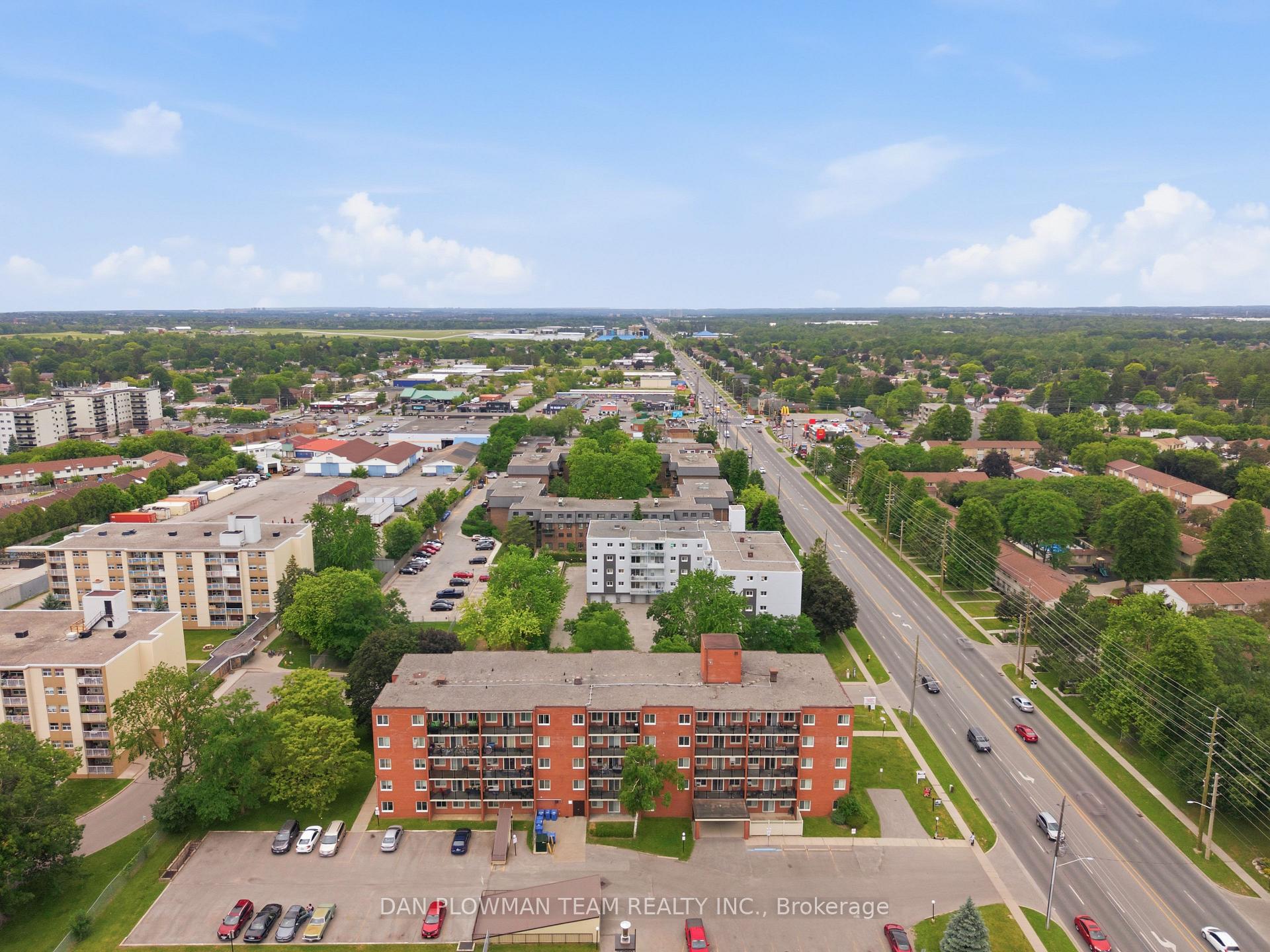 Photo 30 of Unit 204, 131 Taunton Road E, Oshawa, Centennial — HOMEH