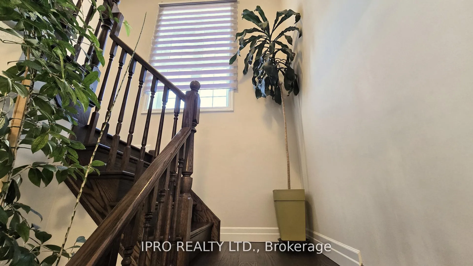 Photo 17 of 194 Bradshaw Drive, Stratford — HOMEH