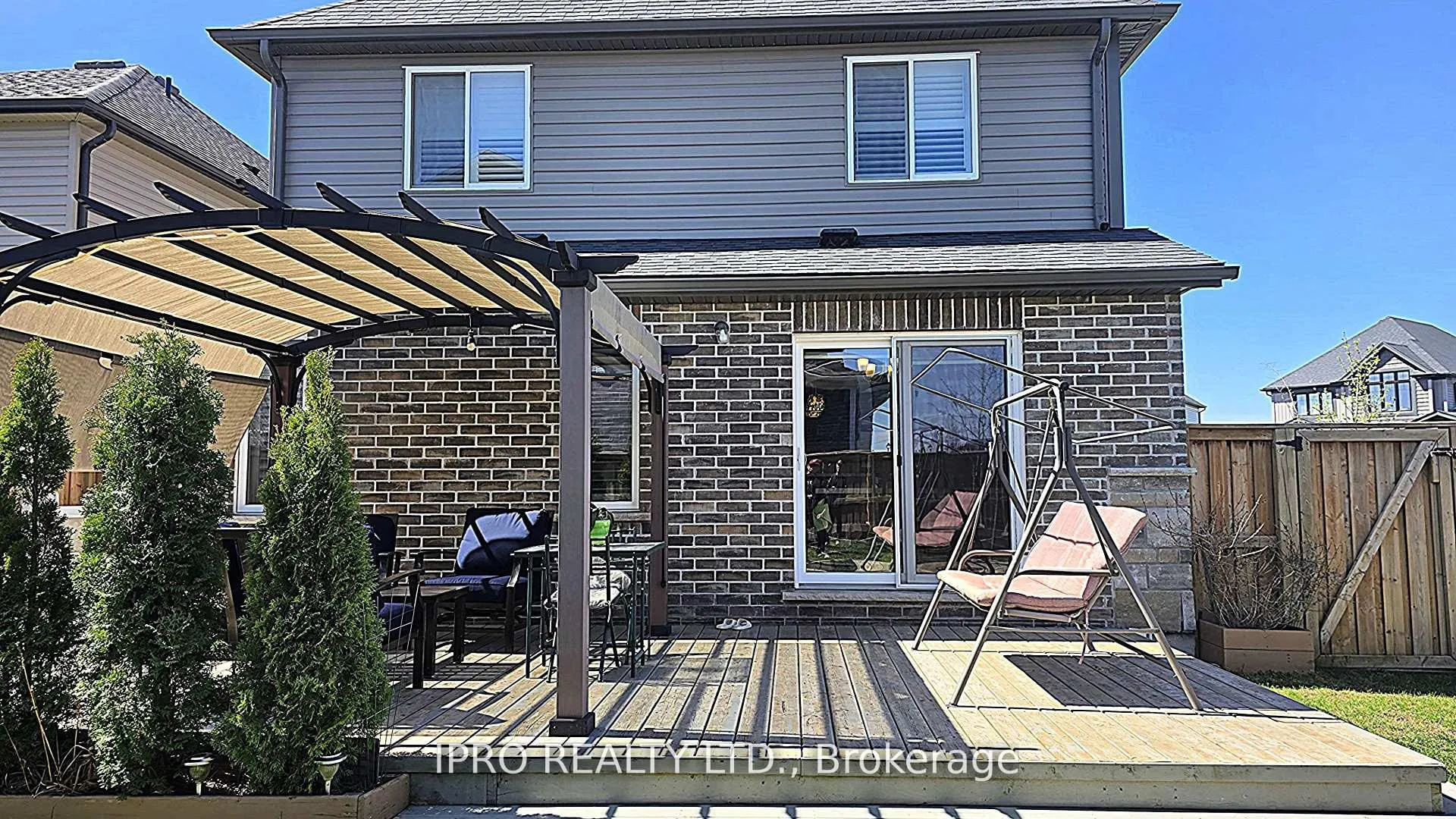 Photo 27 of 194 Bradshaw Drive, Stratford — HOMEH