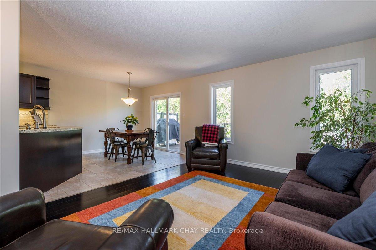 Photo 8 of 974 Booth Avenue, Innisfil, Alcona — HOMEH