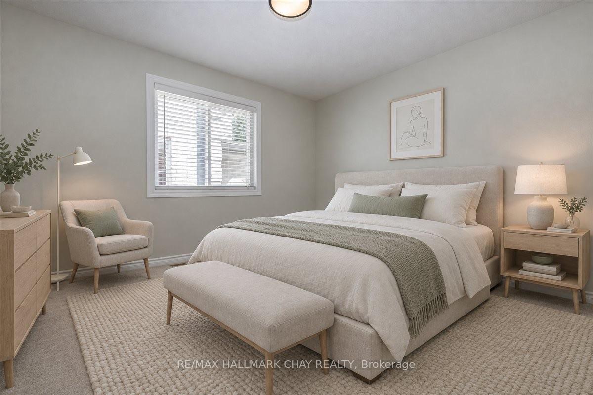 Photo 11 of 974 Booth Avenue, Innisfil, Alcona — HOMEH